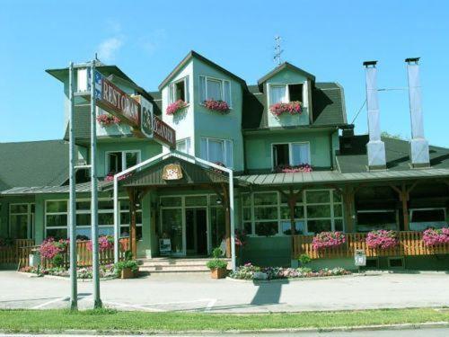 Motel Kod Bakija Карловац Экстерьер фото